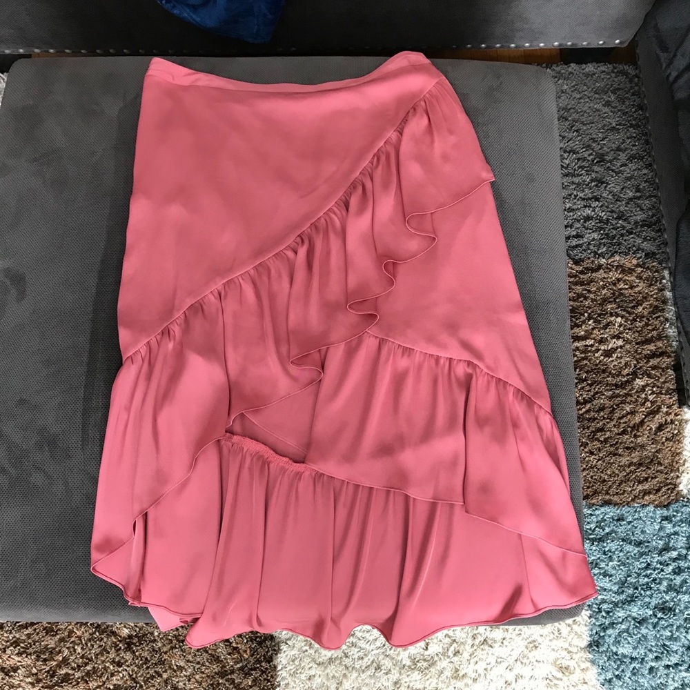 Express High slow Ruffle Skirt